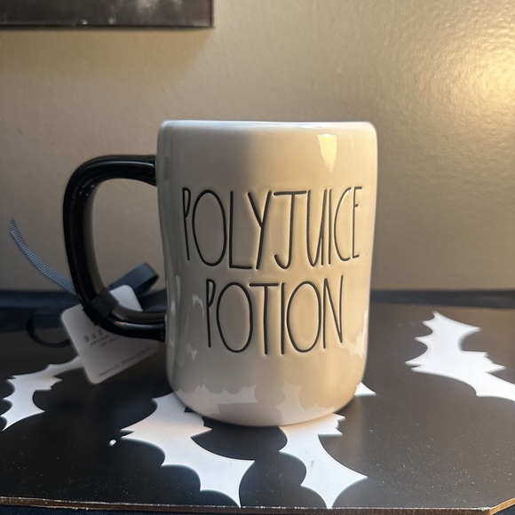 Rae Dunn Harry Potter collection mug. - Picture 3 of 5